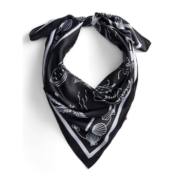 No Boundaries Women's Square Scarf with Printed Allover Pattern, Ideal for All Seasons
