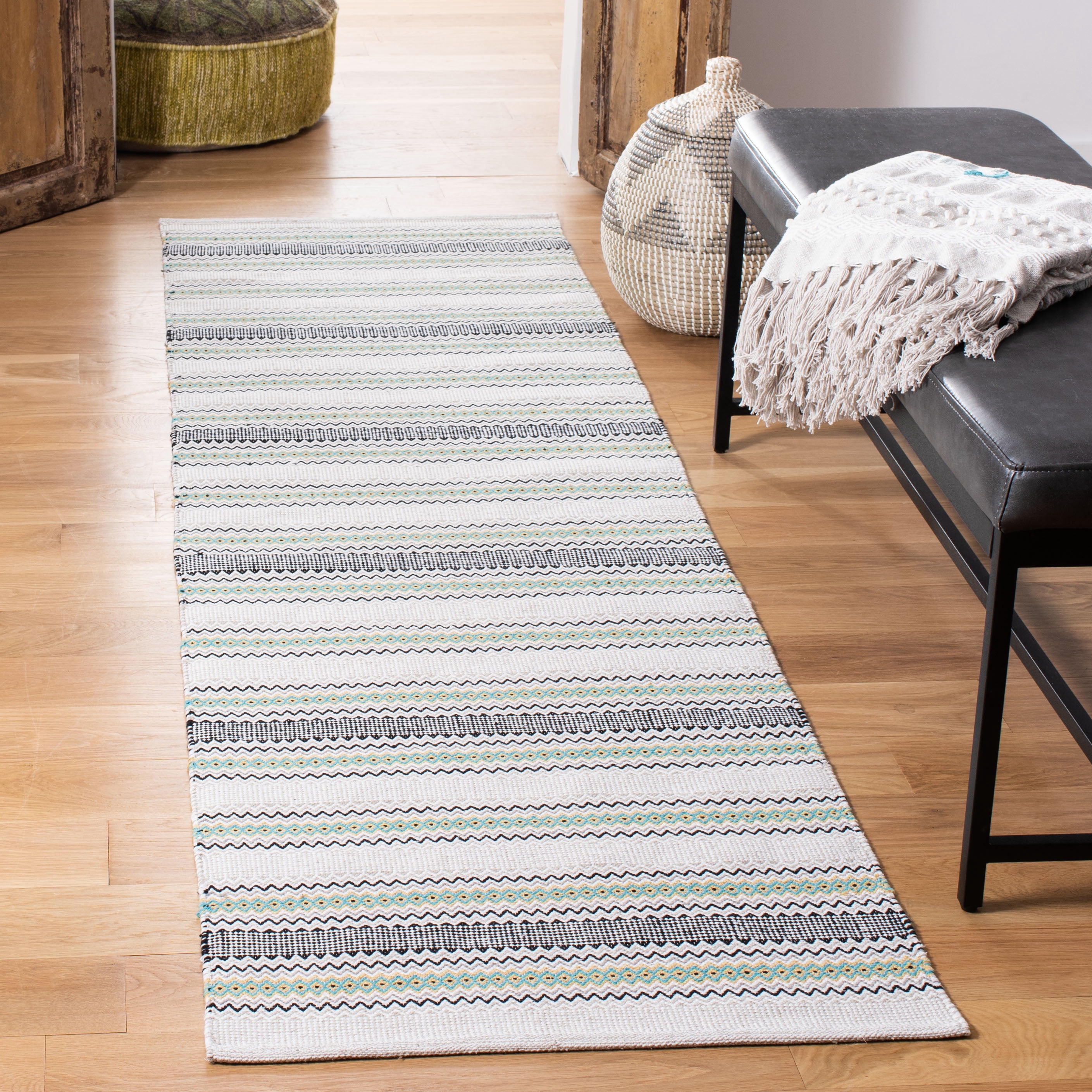 SAFAVIEH Montauk Spots Geometric Striped Cotton Runner Rug, Turquoise, 2'3" x 8'