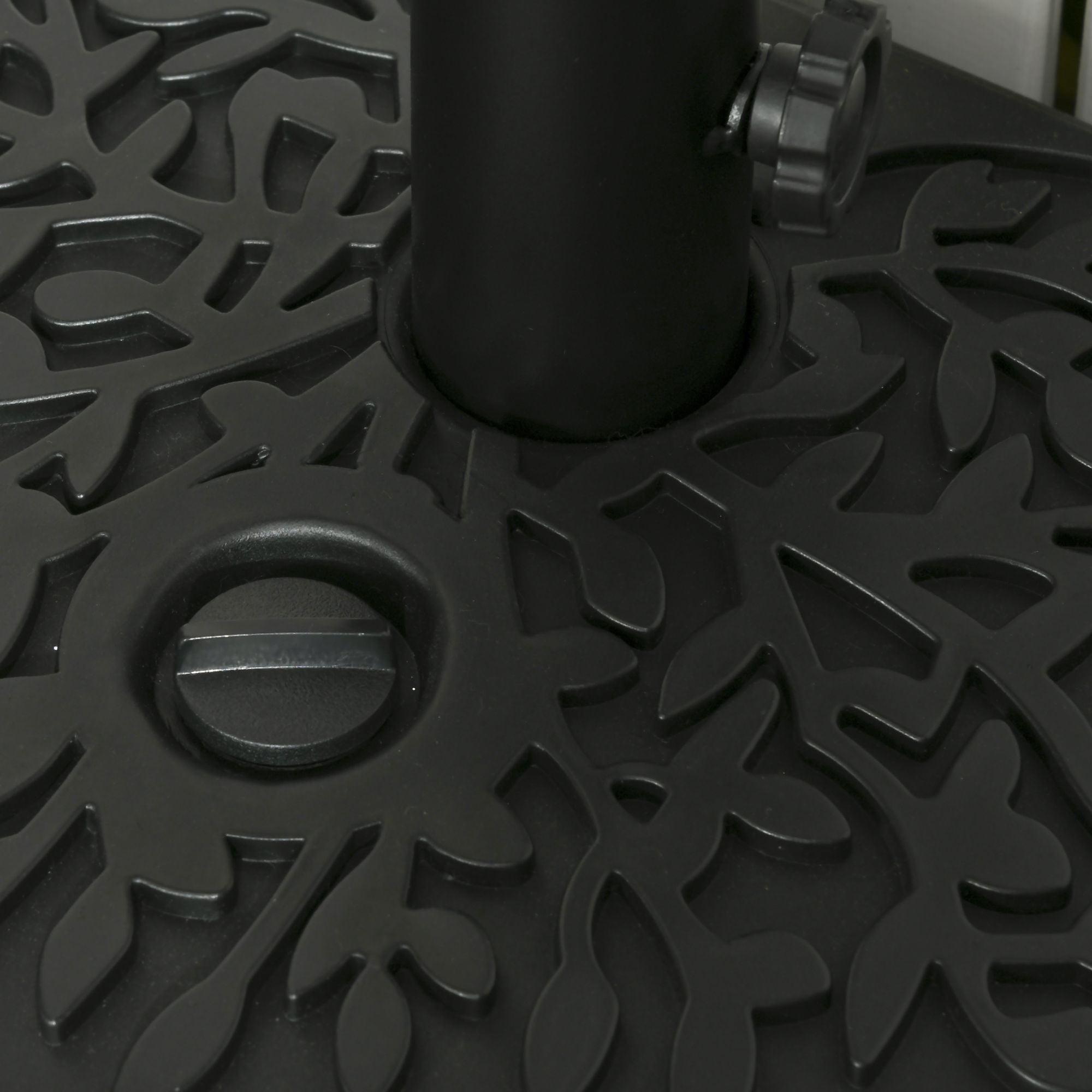 Dranite 45 lbs Half Round Umbrella Base, Black Patio Umbrella Stand,Fits 1.5" or 2" Pole