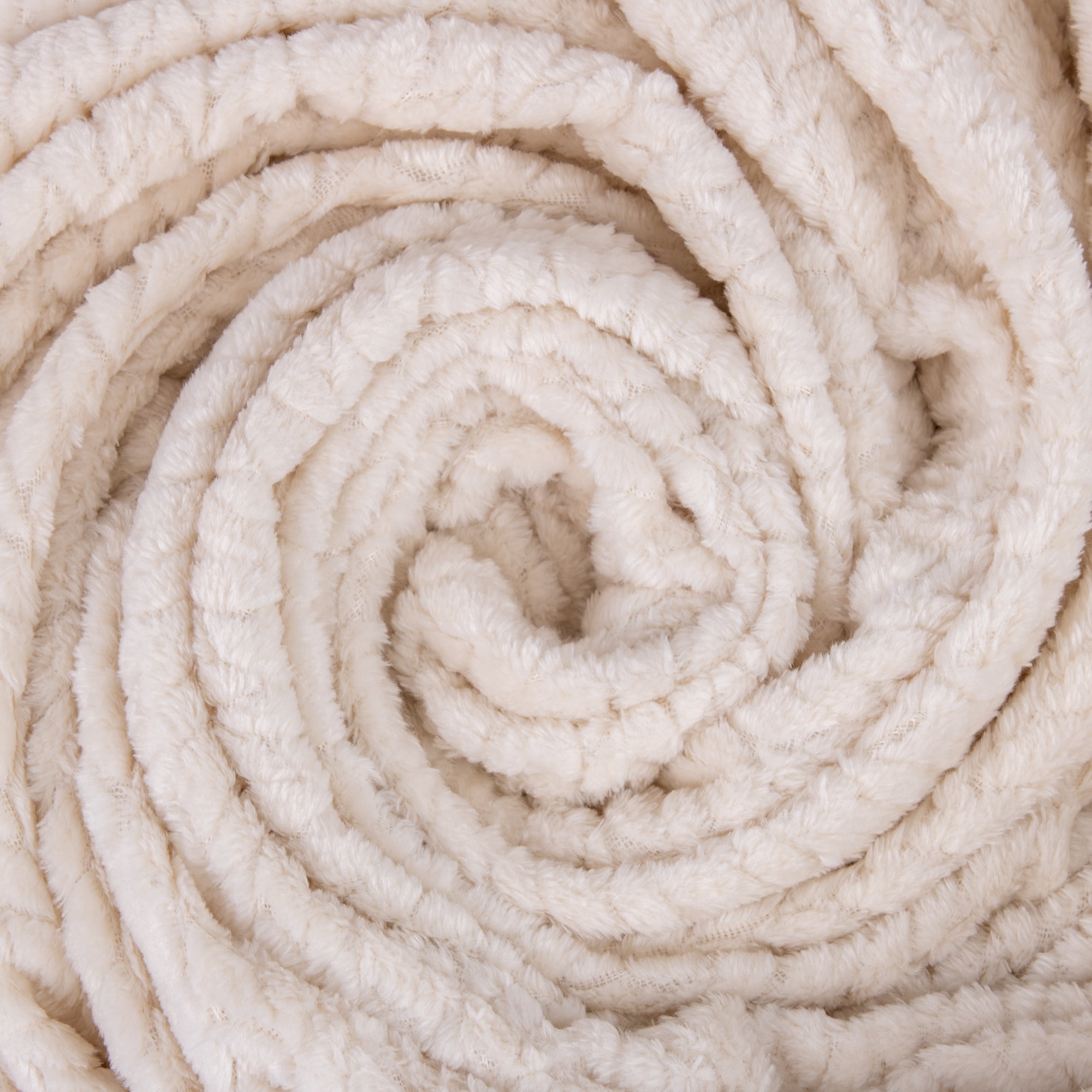 24 pack Trail maker 60”L x 50”W Chenille 250 GSM Throw Blankets in Beige