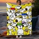 thumbnail image 2 of Manta de franela suave y cálida con estampado de dibujos animados de Snoopy. Para oficina, camping, exteriores, sábanas, sofás, viajes, playa y aviones., 2 of 5