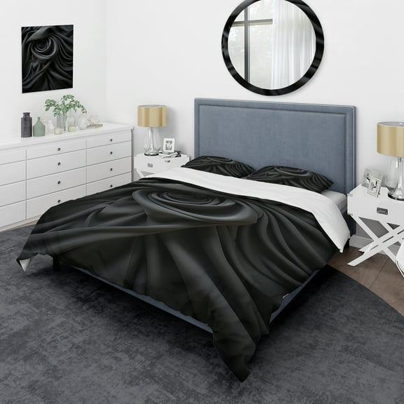 Designart "Noir Curves in Silk Fractal Patterns III" Abstract Fractal Bedding Covert Set - Abstract Black Modern Bed Set With 2 Shams