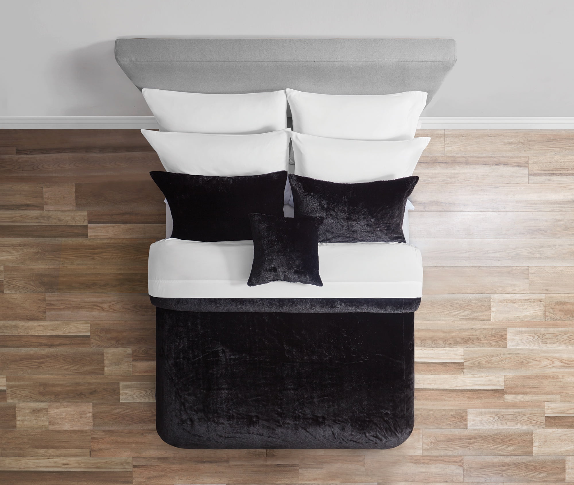 Mainstays 7 Piece Black Faux Fur Bed in a Bag Comforter Set with Sheets, Twin/XL  (图3) Mainstays 7 Piece Black Faux Fur Bed in a Bag Comforter Set with Sheets, Twin/XL  (图3)