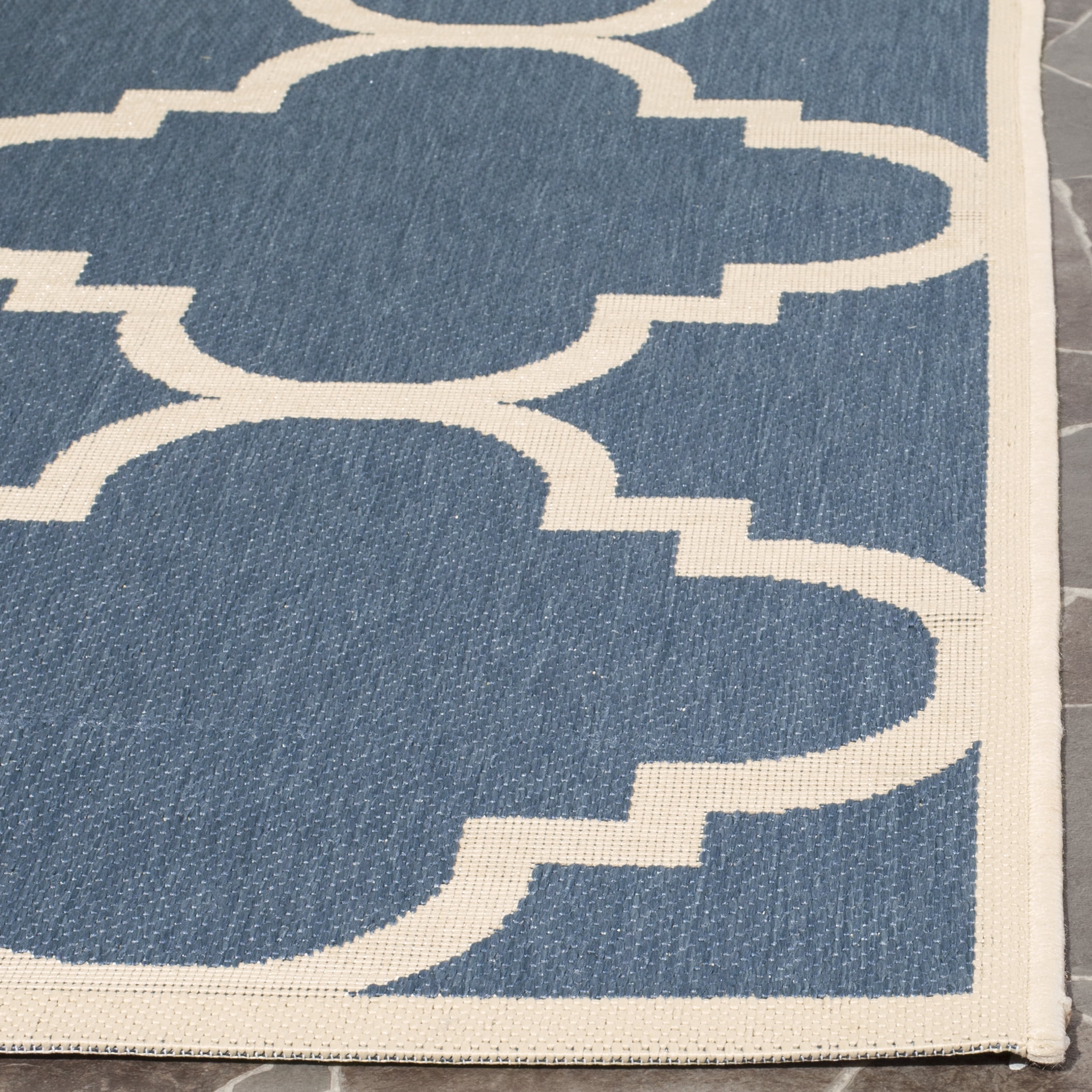 Safavieh Courtyard Becky Geometric Indoor/Outdoor Area Rug, Blue/Beige, 4' x 5'7"