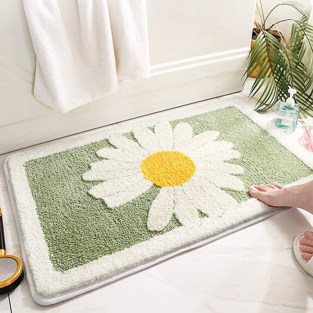 Luxury Plush Comfortable Carpet For Bath Room,Beautiful Daisy Design,Perfect Decoration Small Plush Non Slip Carpet,Machine Washable,Thick Super Soft Best Absorbent Bathroom Mat Rugs