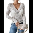 thumbnail image 1 of Blusa de Larga con Cuello Redondo y Encaje de con Bordado Floral para Mujer XL, 1 of 9