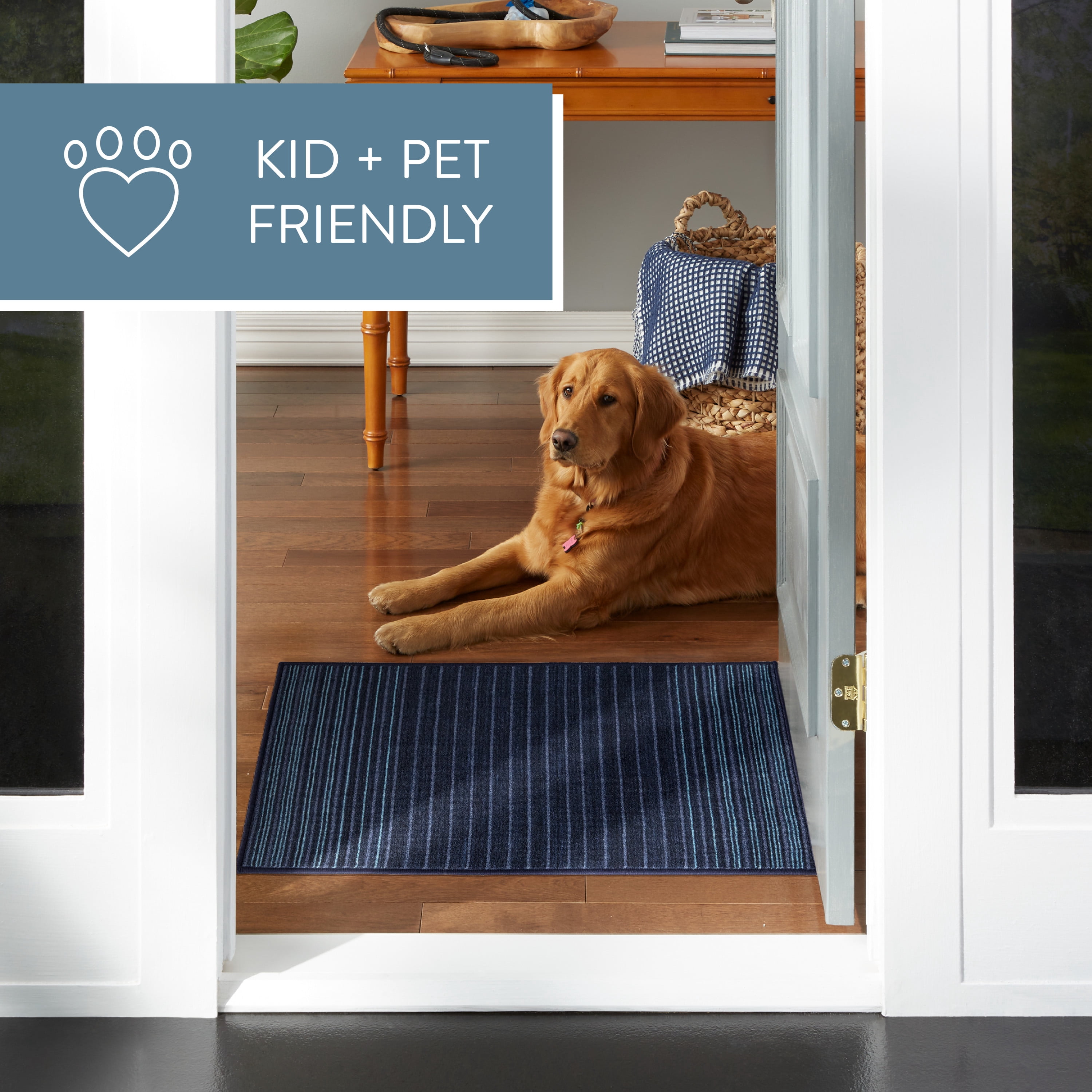 TOWN & COUNTRY BASICS Layne Modern Stripe Everwash® Washable Area Rug with Non-Slip Backing, Pet Friendly Rug, Navy Blue/Blue, 5'2"x7'2"