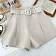 thumbnail image 2 of Minnieouse Pantalones cortos casuales Ropa de mujer Pantalones sueltos Mano de obra fina Ajustable Pierna ancha delgada Exquisito Atractivo A-line Prendas para la parte inferior del cuerpo Blanco L Minnieouse AP019260-05, 2 of 6