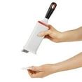 thumbnail image 2 of OXO GG FURLIFTER SELF CLEANING GARMENT BRUSH, 2 of 2