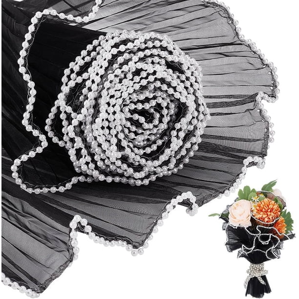 Papel de regalo floral negro de 144 x 6 pulgadas con borde perlado, malla de papel para ramos, hilo de red ondulado y arrugado.