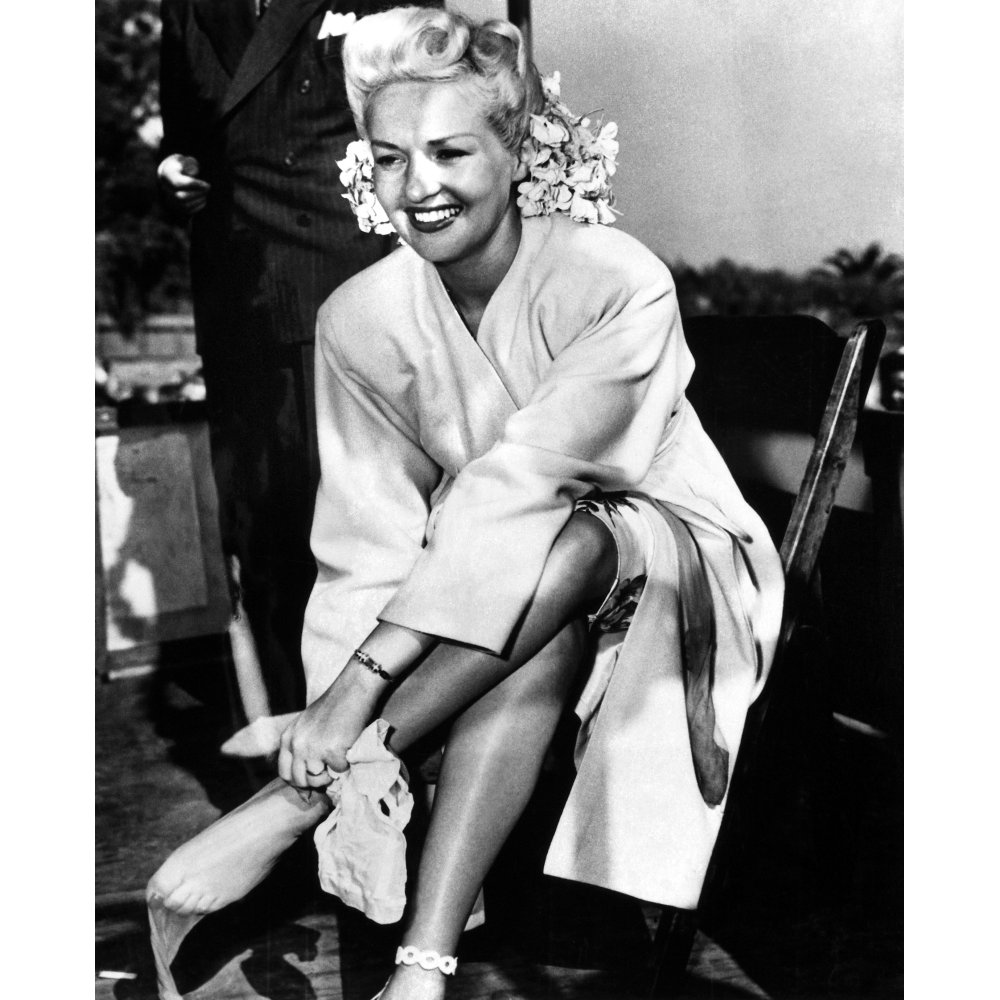 betty grable 1916 1973 namerican actress auctioning her nylon betty grable 1916 1973 namerican actress auctioning her nylon
