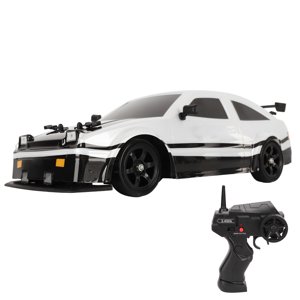 RC Voiture, simulée 2.4Ghz 1/16 4 Roue Drive Remote Control Car pour l'école