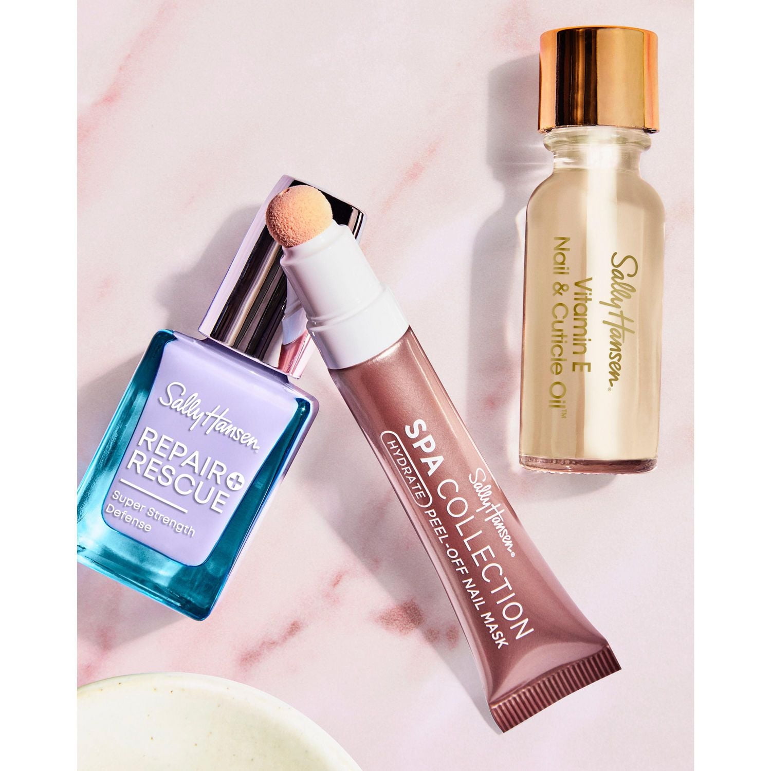 Sally Hansen Masque hydratant pour ongles, enrichi en acide hyaluronique, aide à soigner les cuticules craquelées en adoucissant & en lissant la peau