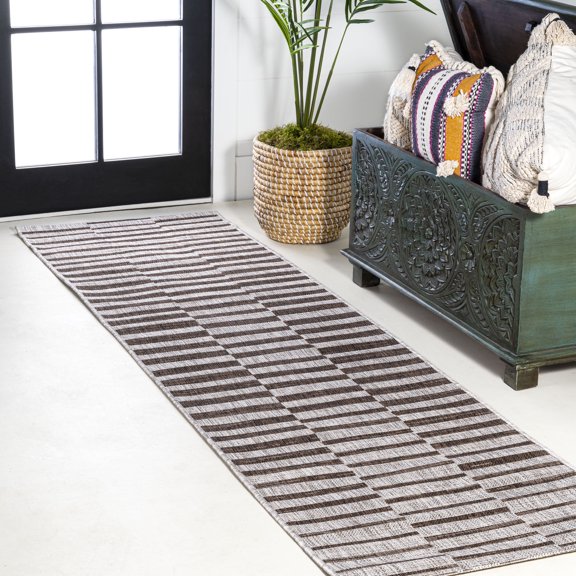 JONATHAN Y SANTA MONICA 2 x 8 Runner Rug, Sukie Offset Stripe - Beige/Brown, SMB133A-28