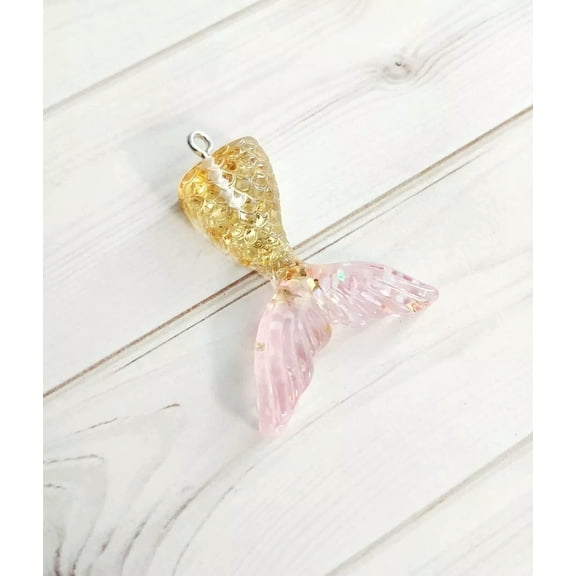 U8MO Mermaid Tail Charm Resin Scales Fairy Tale Flat Back Flatback Gold Pink 33mm