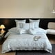 thumbnail image 2 of Juego de cama Tied with Love, 2 of 8