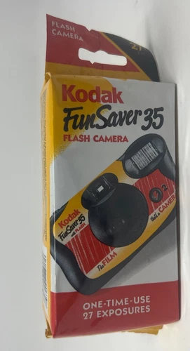 Kodak FunSaver Flash Disposable 35mm Camera, 27 Exposures, Single