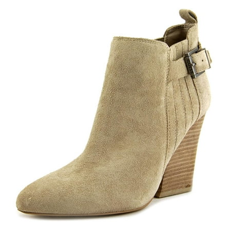 

Guess Nicolo Women Pointed Toe Boots