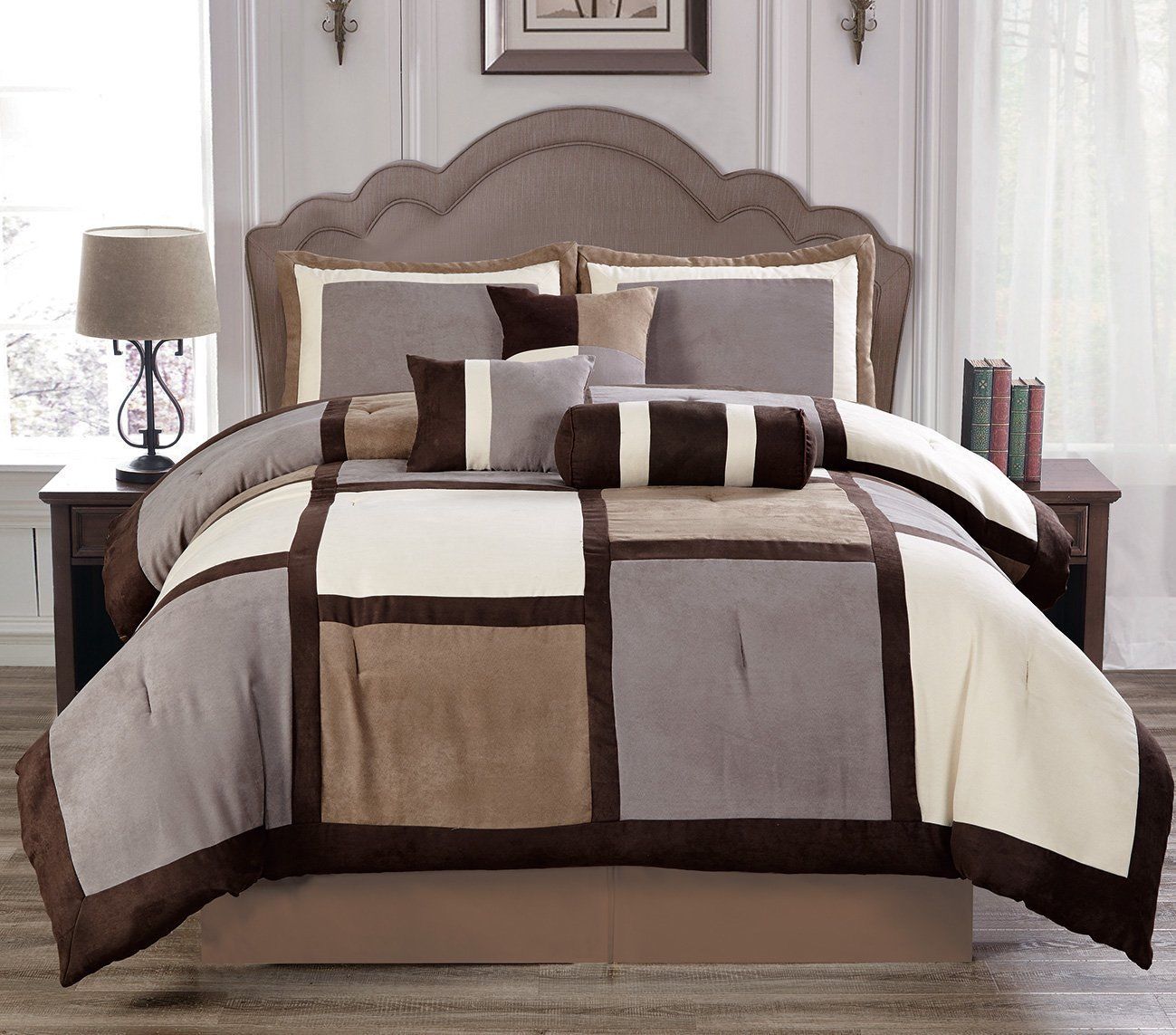 Bentley 7pc Comforter Set in Queen Size in Color Multi Bedding & Linen
