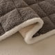 thumbnail image 4 of Decoraciones de Otoño para el Hogar Espesado Cojines de Sofá de Peluche para el Otoño Y el Invierno Cojines Fijos de asiento Antideslizante para la Decoración Del Sofá Cojines de asiento de Coche, 4 of 6