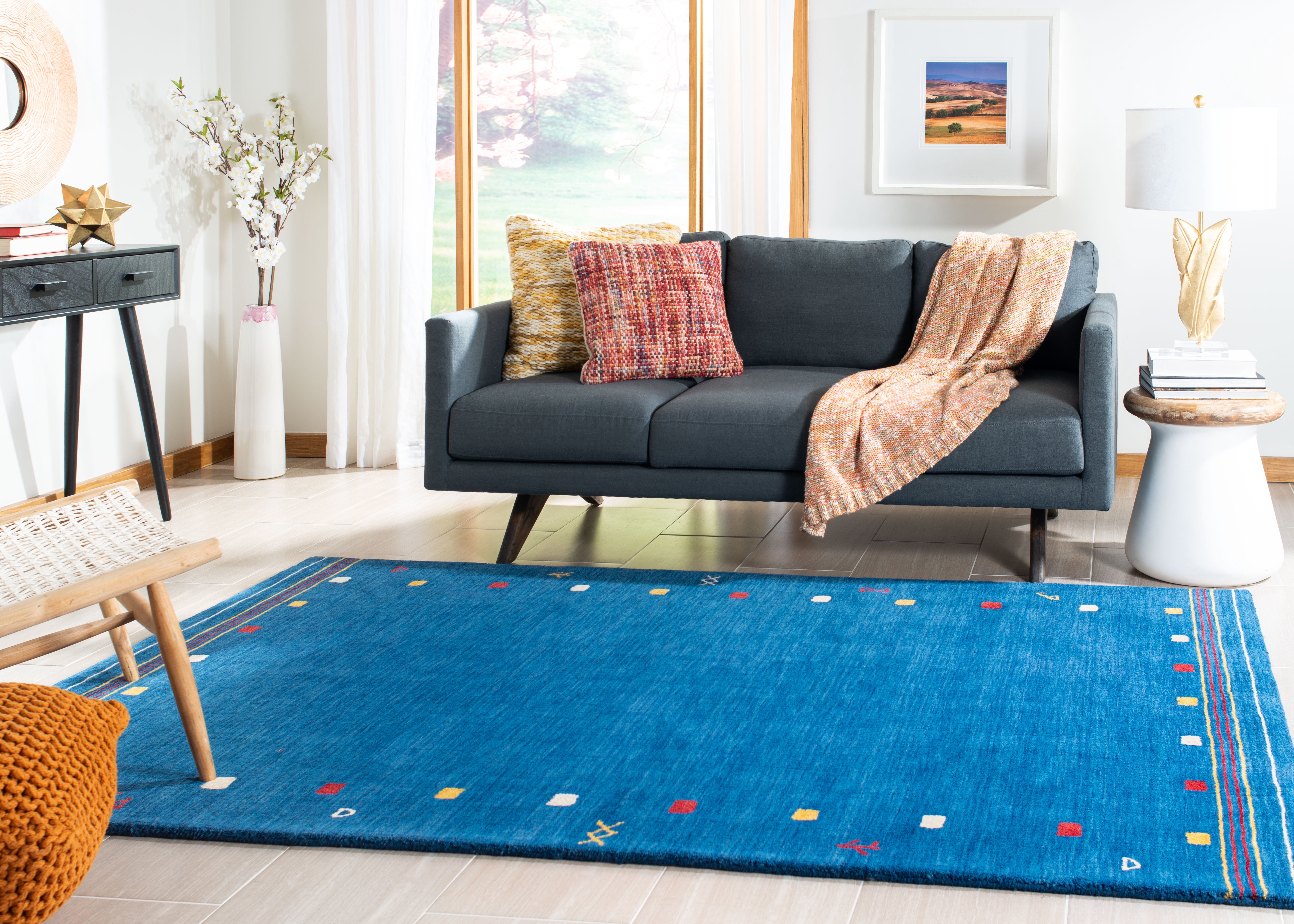 Safavieh Himalaya Charmaine Solid Wool Area Rug, Blue, 4' x 4' Square