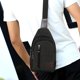 thumbnail image 4 of Bolso de pecho para hombre, informal, deportivo, de lona, bandolera, resistente al desgaste, para trabajo en obras de construcción., 4 of 6