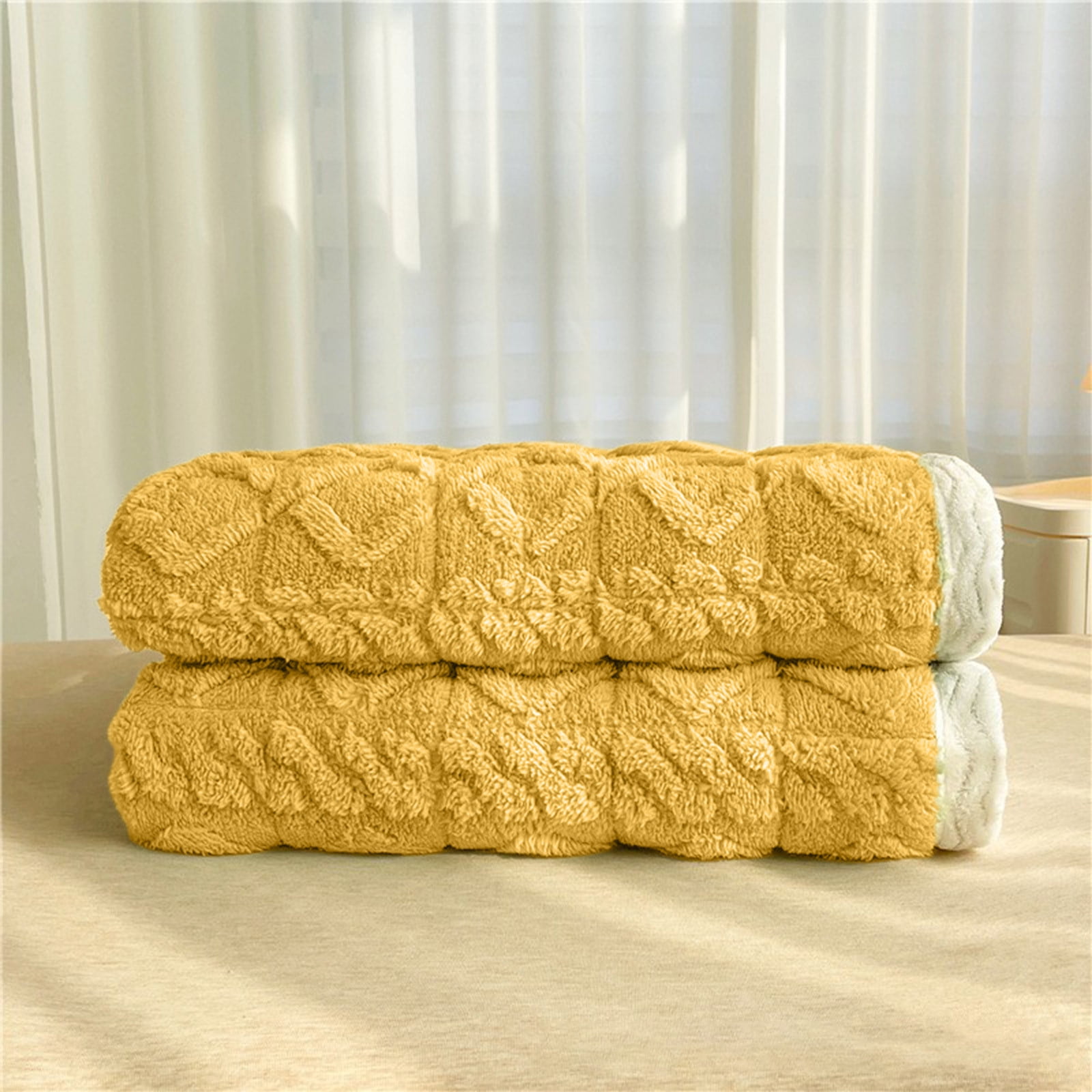 Hmgxay Milk Flannel Mattress, Plush Thickened Bed Mat, Cozy Non-Slip Futon Cushion, Warm and Soft Bedding Pad(35.4x78.7 Inches)