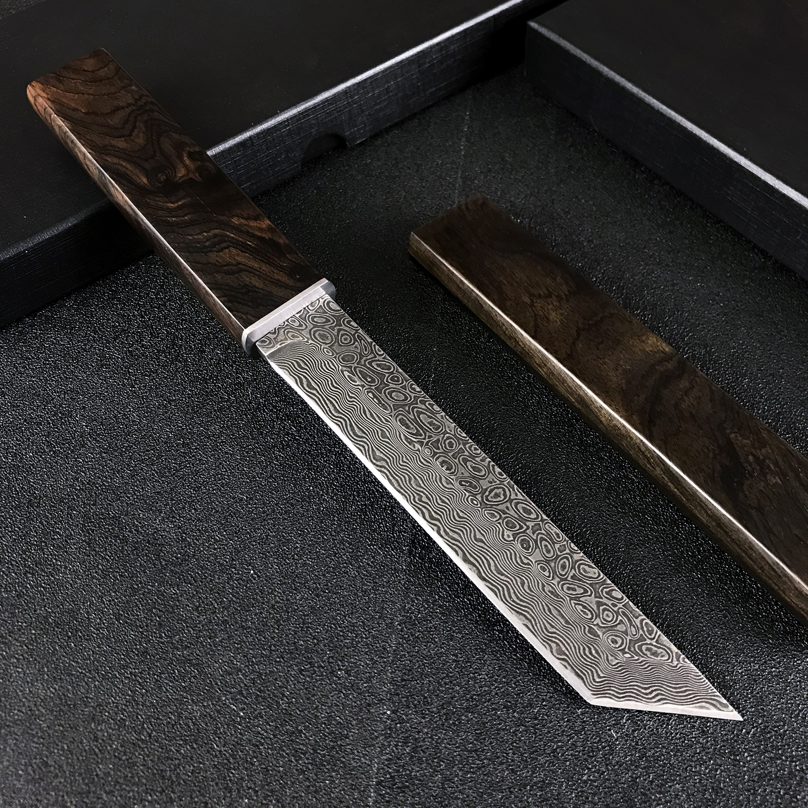 Samurai Knife Japanese Katana, Tanto Knife with VG 10 Damascus Steel Blade and Ebony Handle