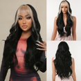 thumbnail image 1 of Peluca larga rizada marrón para mujer, cabello Natural ondulado, suave, sintético con flequillo, uso diario en fiestas, fibra resistente al calor, alta densidad, 1 of 4
