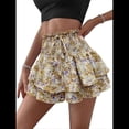 thumbnail image 3 of Mini Shorts con Volantes y Cintura Alta para Mujer Bonitos Shorts Cortos Escalonados con Shorts Debajo Camello S, 3 of 8