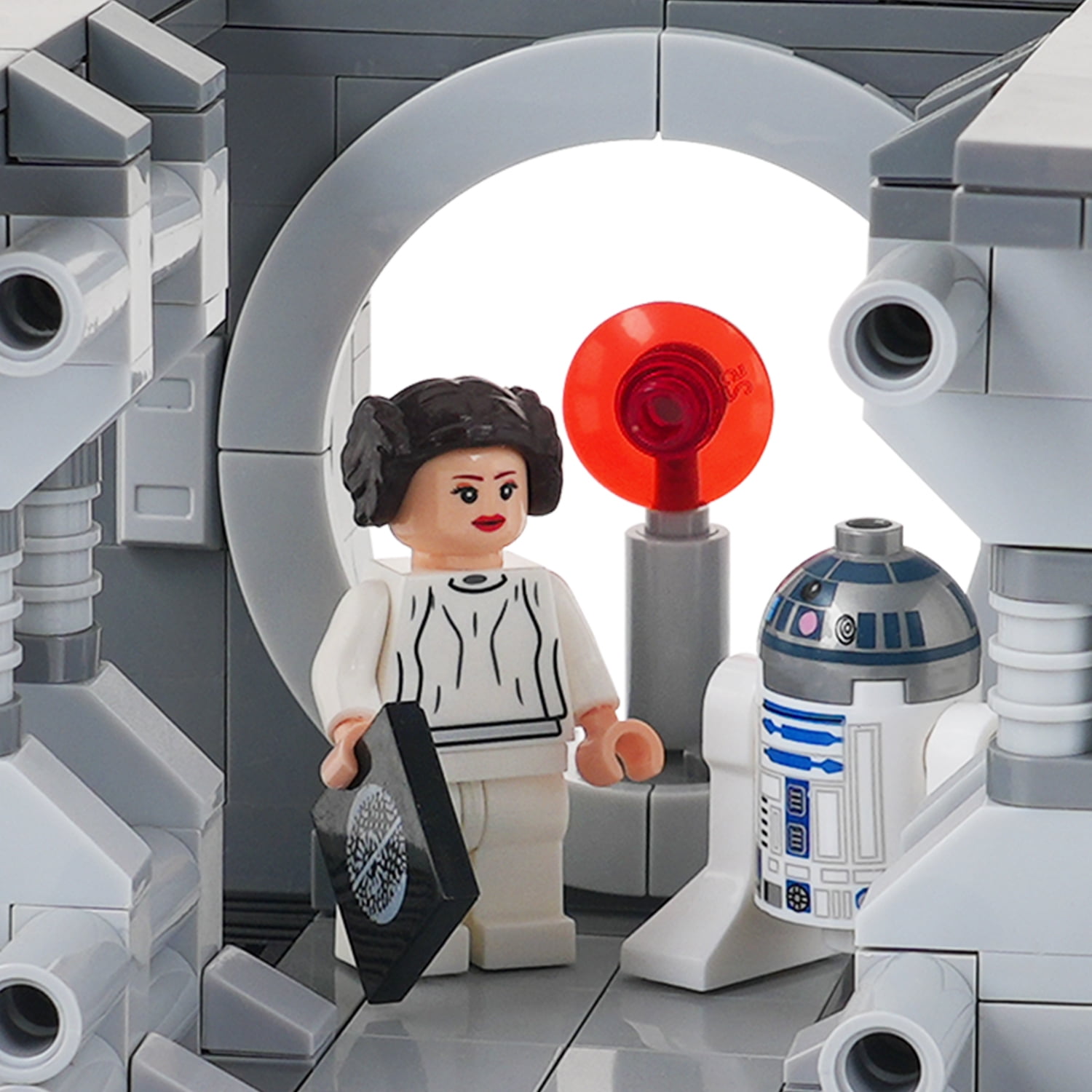 Star Wars MOC New Hope Leia R2-D2 Vignette Custom Building Star Wars MOC New Hope Leia R2-D2 Vignette Custom Building