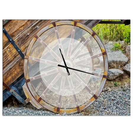 Designart 'Antique Cottage Wood Cart Wheel' Rustic Wall Clock