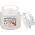 thumbnail image 1 of YANKEE CANDLE par YANKEE CANDLE SAKURA BLOSSOM FESTIVAL Pot Moyen Parfumé 14.5 OZ, 1 of 1