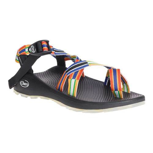 Buy > men's chacos with toe strap > in stock