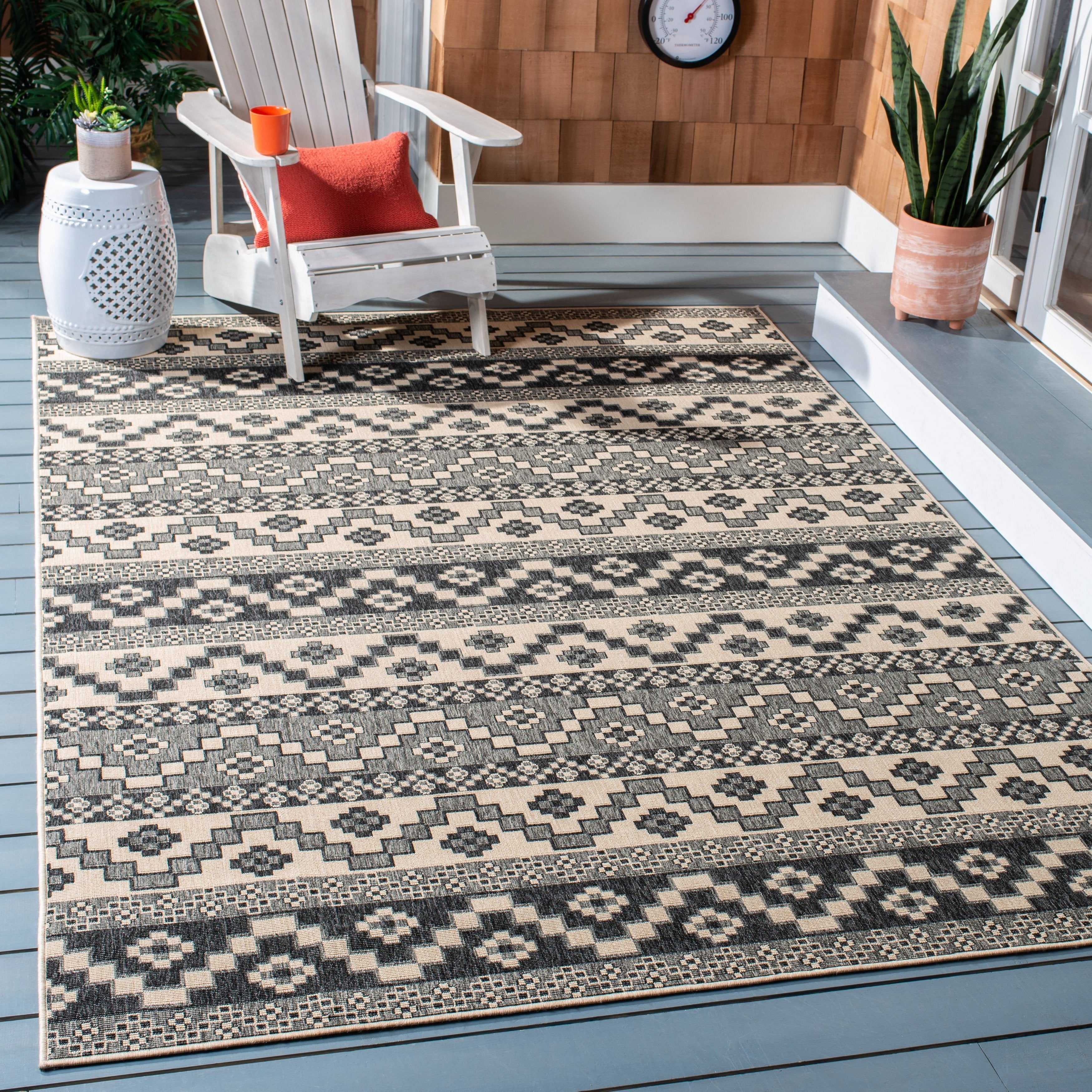 Safavieh Veranda Luwig Southwestern Indoor/Outdoor Area Rug or Runner