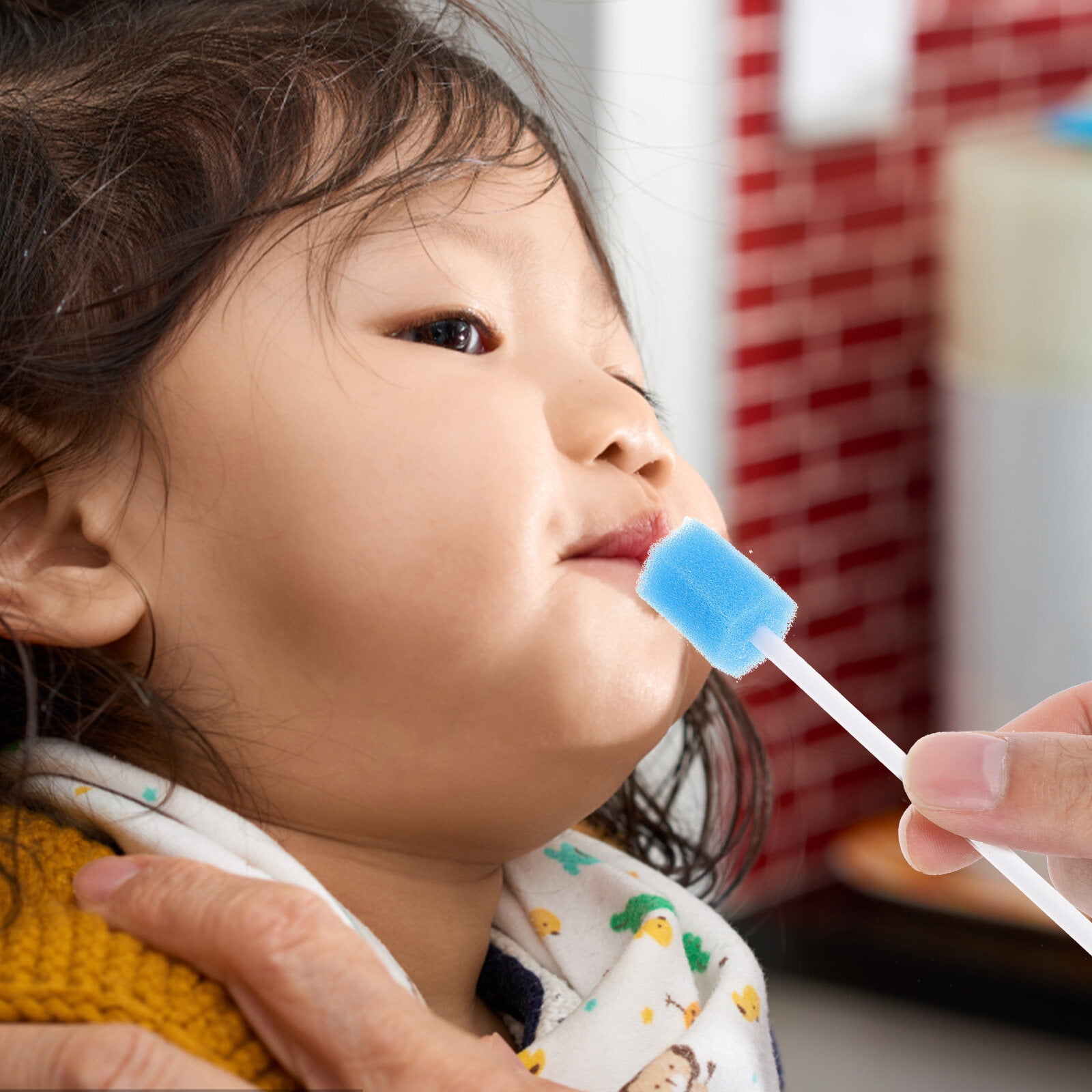 100 pcs Disposable Sponge Stick Mouth Care Sponge Tooth Cleaning Sponge Swab Oral Care (Blue