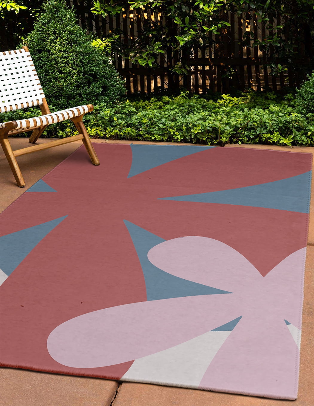 4' x 6' Simply Daisy Bold Flowers Modern & Contemporary Chenille Area Rug, Bright Mauve Pink