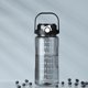 thumbnail image 5 of Botella de Agua Deportiva de Gran Capacidad con Pajita | Hervidor de plástico con aislamiento | Tapa de un clic a prueba de fugas | 1500ml | Resistente al frío y al calor | Hidratación al aire libre, 5 of 5