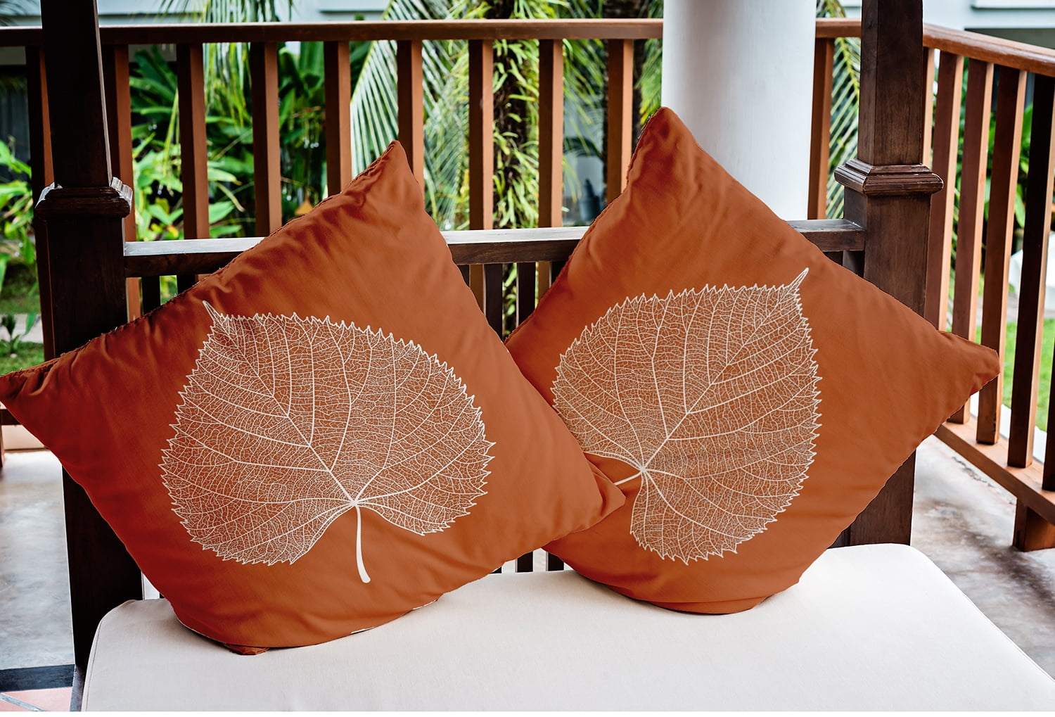 18" x 18" Simply Daisy Leaf Study Polyester Indoor/Outdoor Pillow, Nutmeg Qty 1