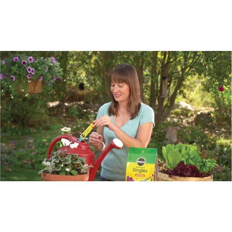 Miracle-Gro Watering Can Singles All Purpose Water Soluble Plant Food, 24 Singles - image 5 of 8