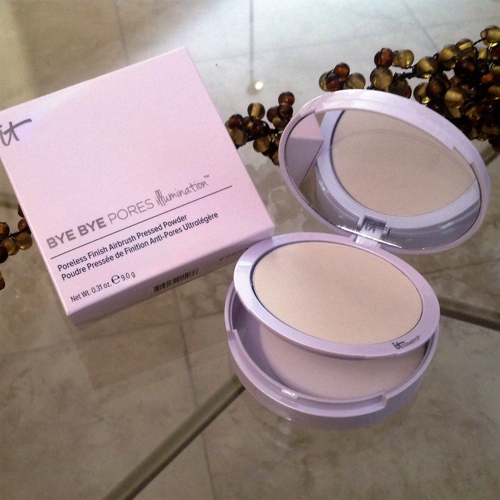 IT Cosmetics Bye Bye Pores Illumination 0.31 Full Size. Brand new in box.