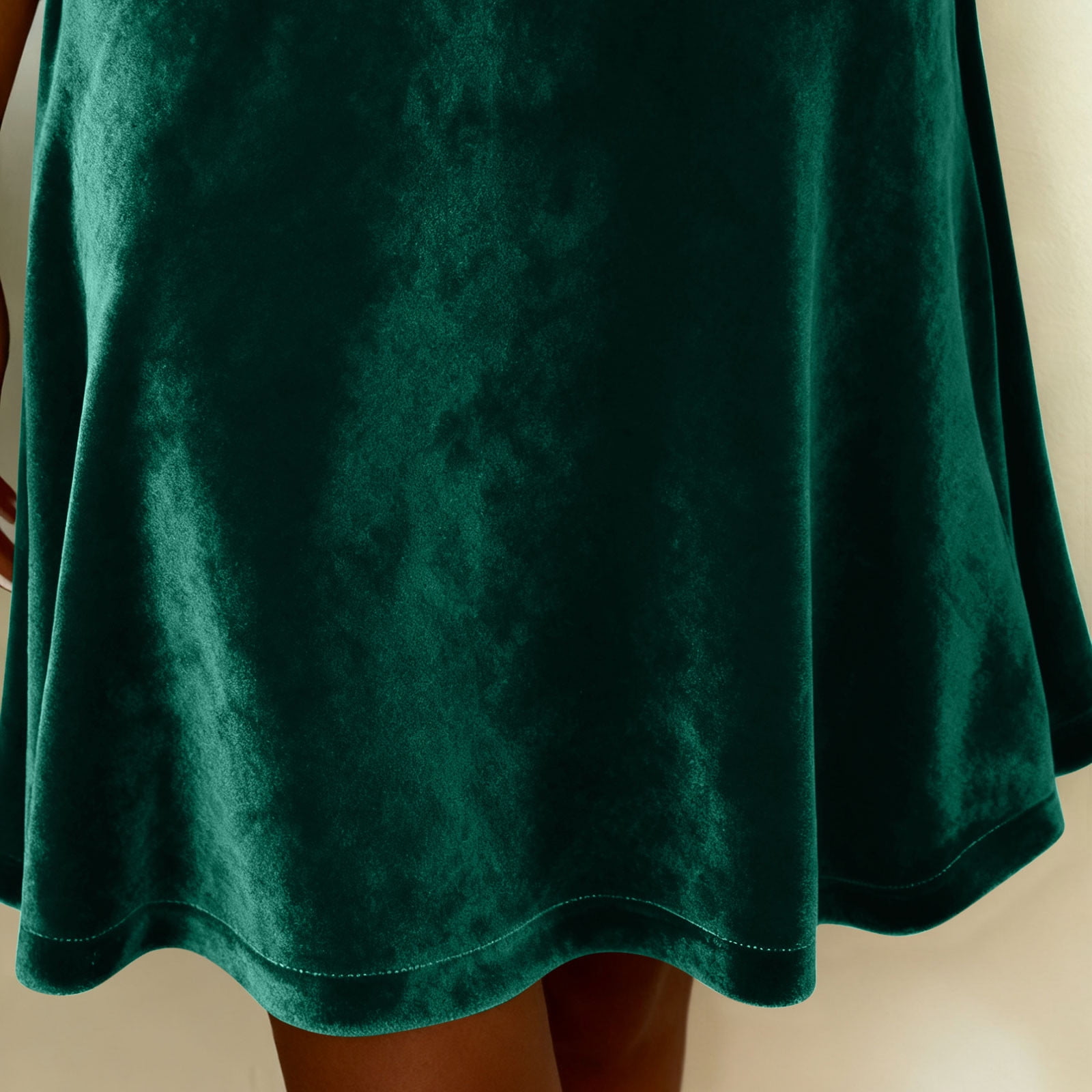 OSFVNOXV Retro Velvet Dress for Petite Women Long Sleeve Mini Length Wedding Guest Dress,Luxury Gifts for Girlfriend