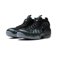 thumbnail image 2 of NIKE MENS Air Foamposite Pro "Pine Green (2025)" HF0794 300 HF0794 300 from Stadium Goods, 2 of 6