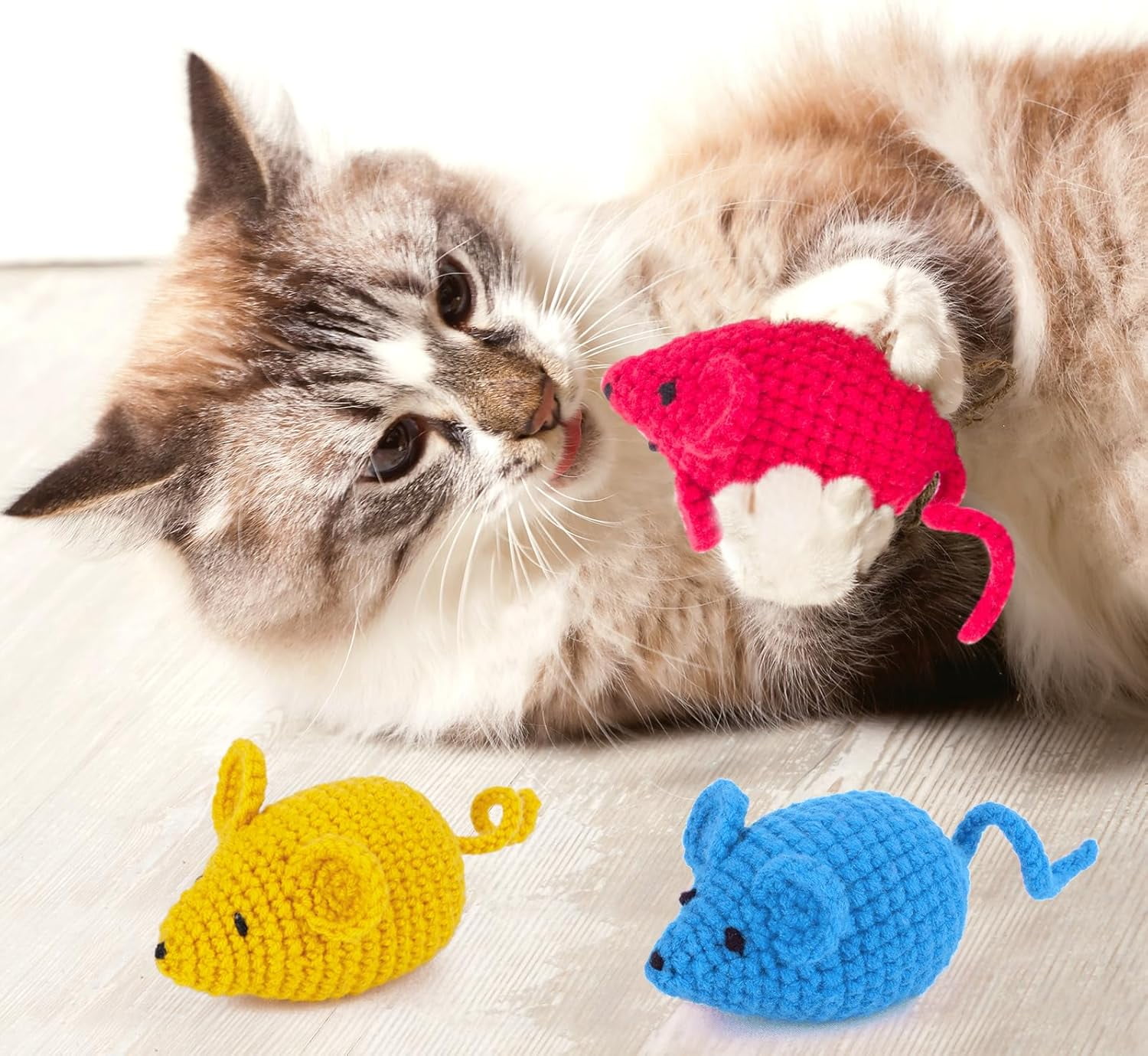 Cat Toys Catnip Mice Toys 6 Pcs,Woolen Yarn Crochet Mouse Animals Toys,Cat Nip Toys for Indoor Cats Kitten,Cat Chew Toy for Teeth Cleaning Cat Kicker Kitty Toys
