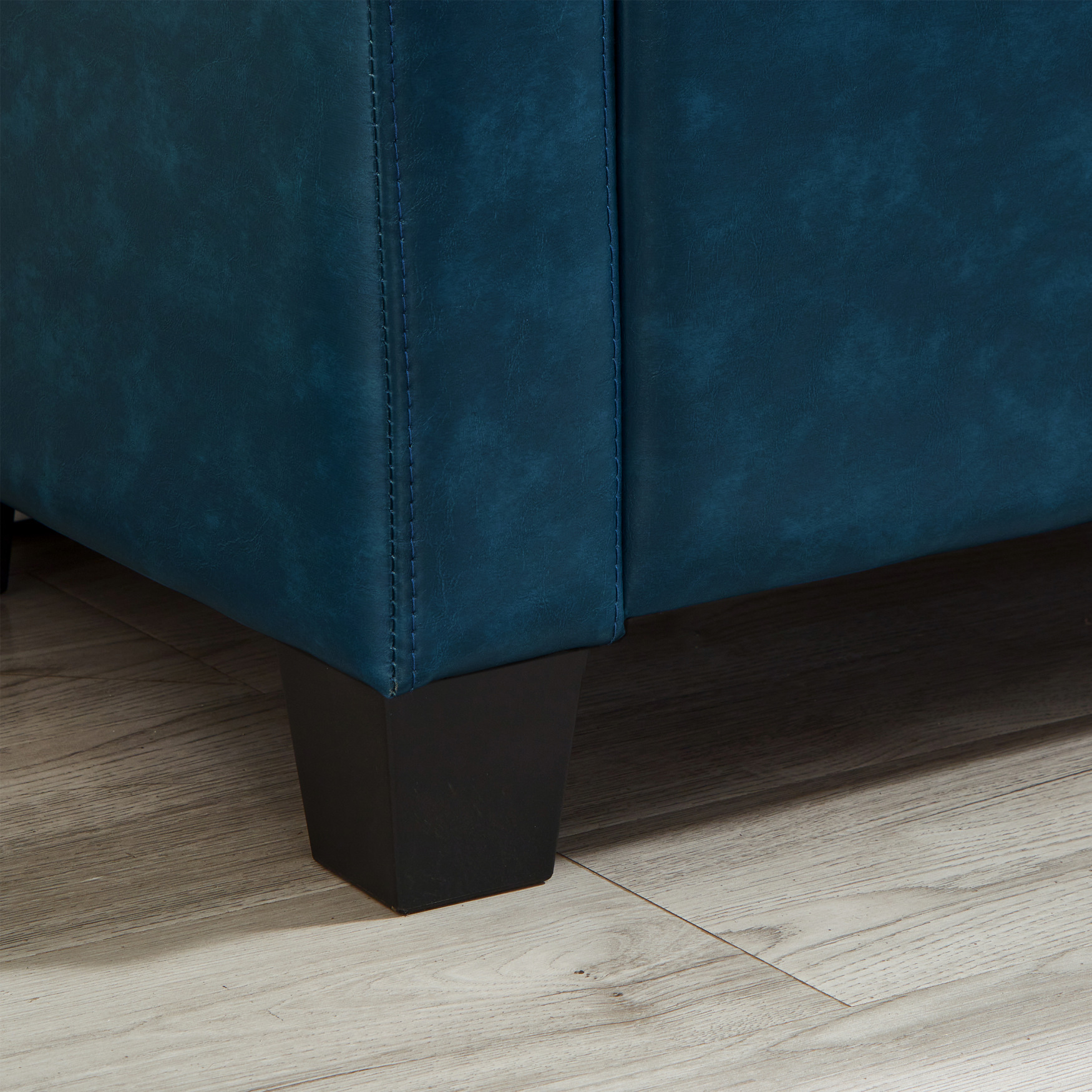 48" Storage Ottoman Bench, Upholstered Faux Leather Entryway Bench with Seating, Tufted Large End of Bed Ottomans for Living Room, Bedroom, Holds up to 300 lb, Blue