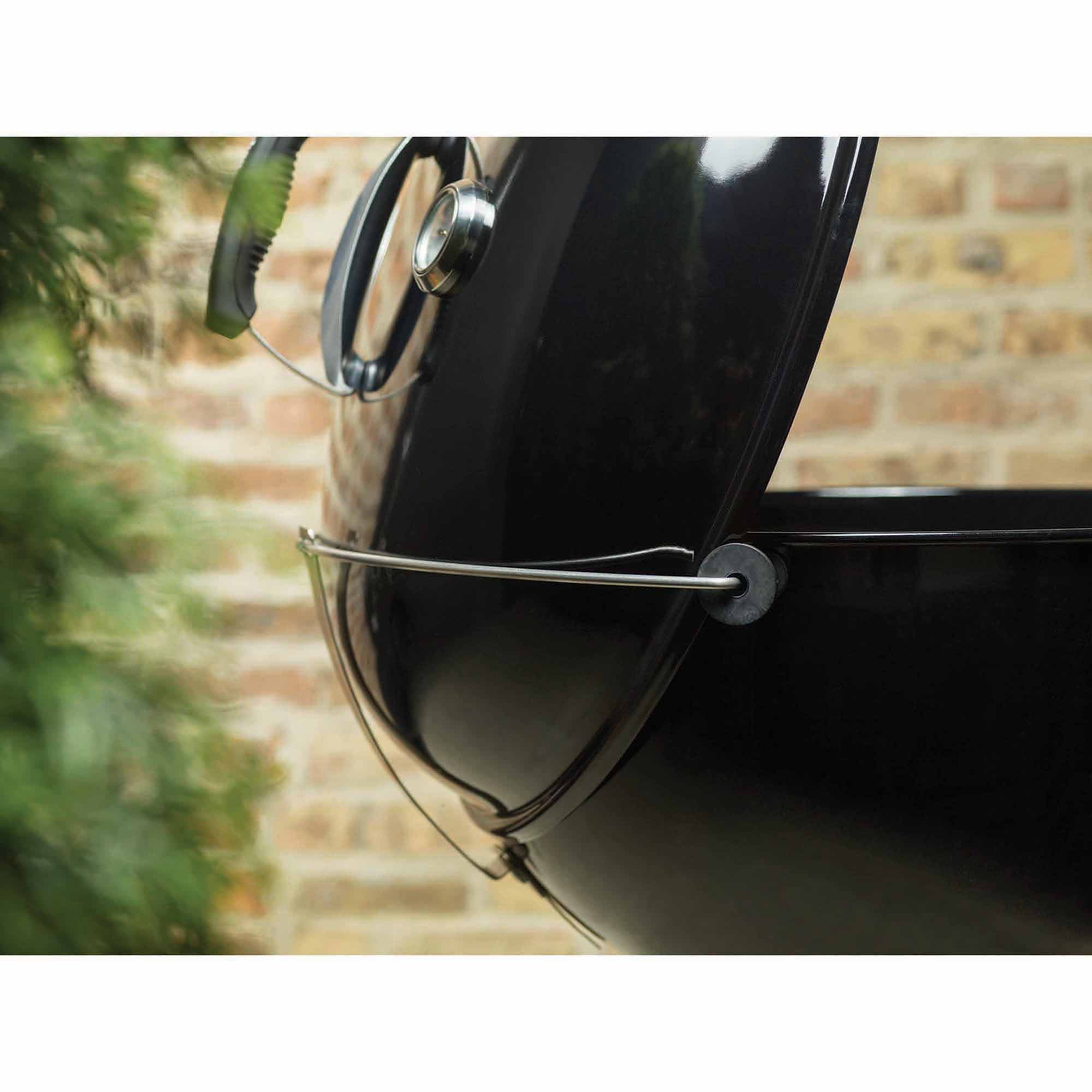 Weber Master-Touch 22" Charcoal Grill