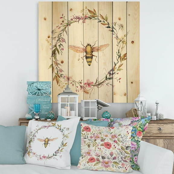Designart 'Wildflowers Wreath and A Bee' Farmhouse Print on Natural Pine Wood