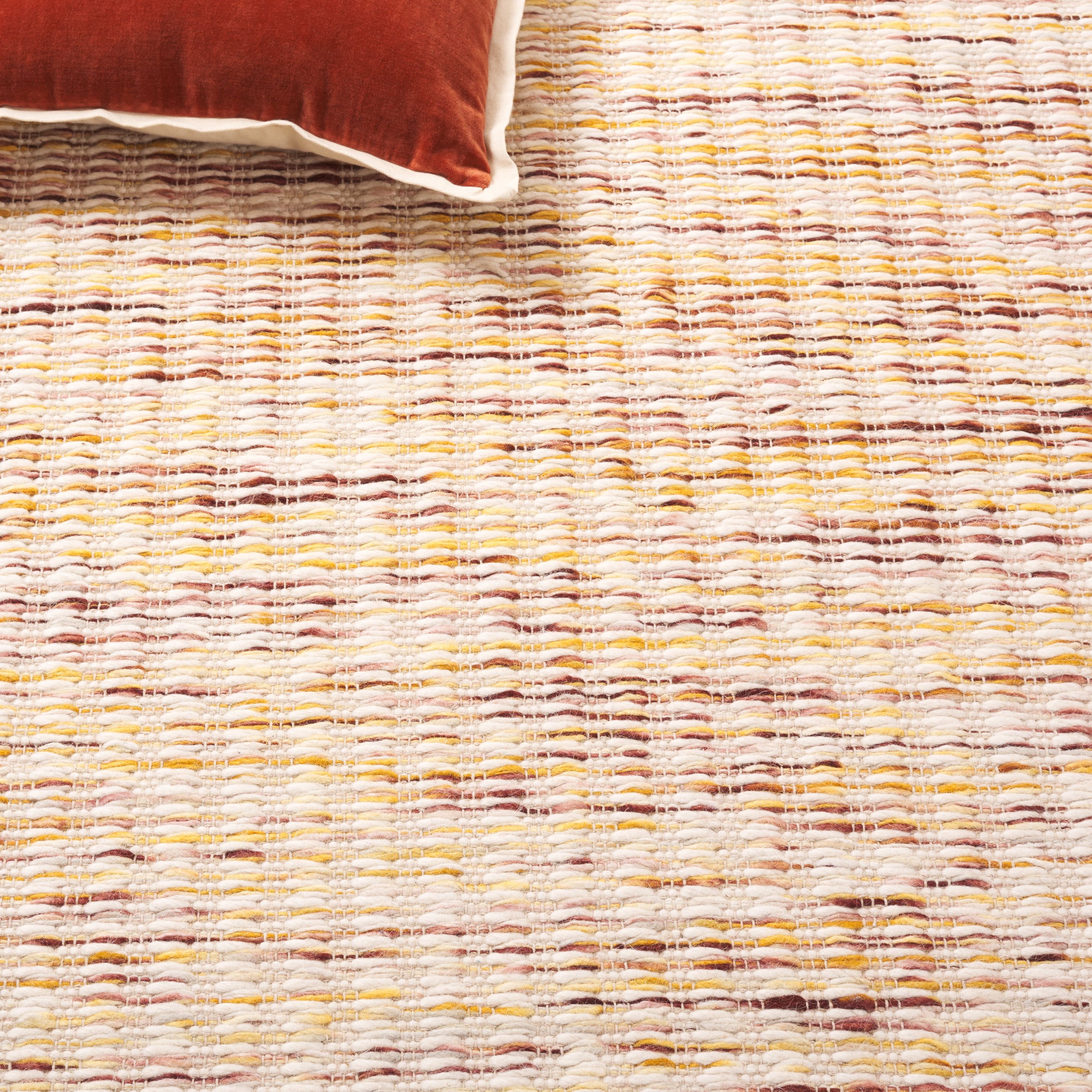 SAFAVIEH Natura Helen Striped Area Rug, Gold/Ivory, 4' x 6'