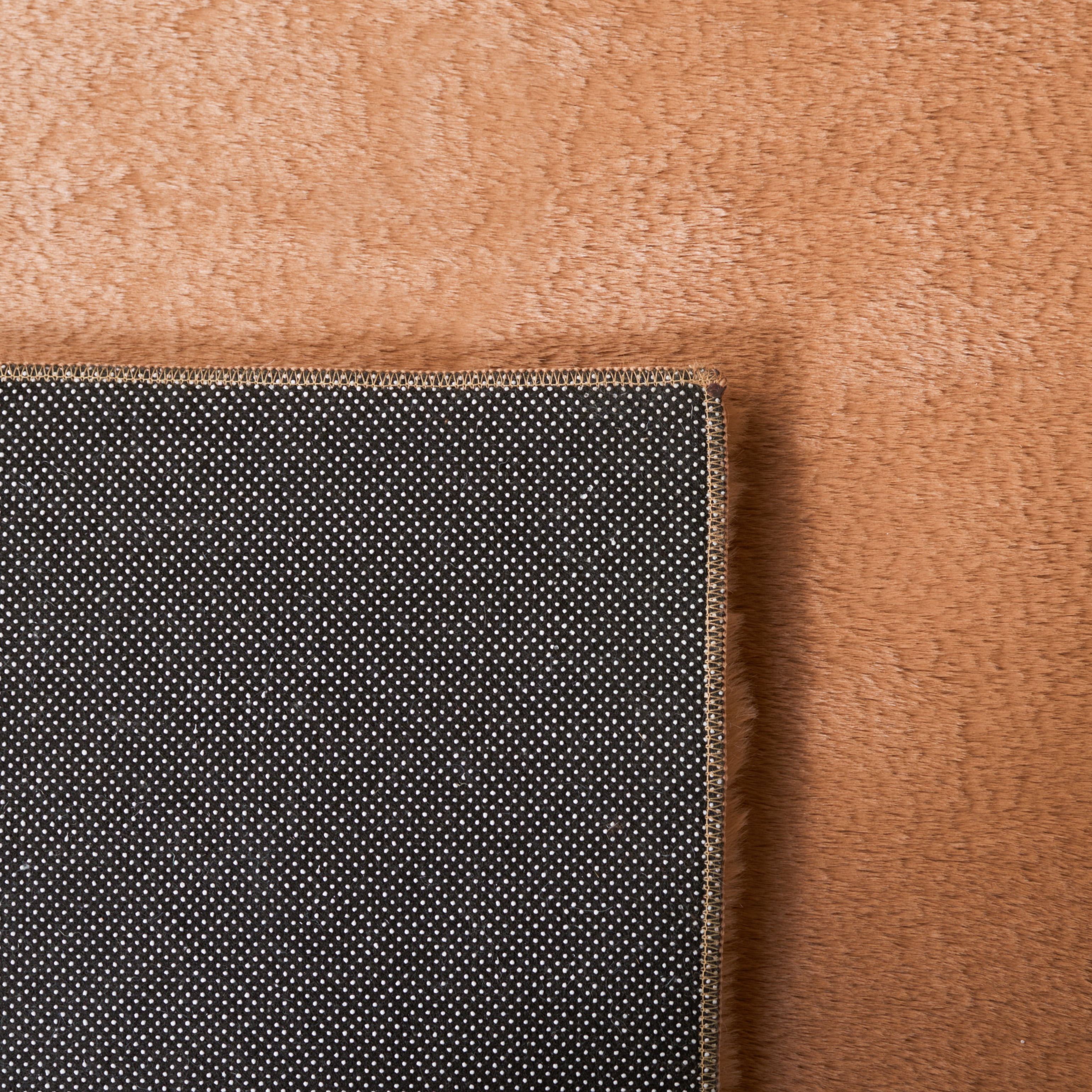 Safavieh Faux Rabbit Fur David Solid Machine Washable Slip Resistant Area Rug, Brown, 4' x 6'