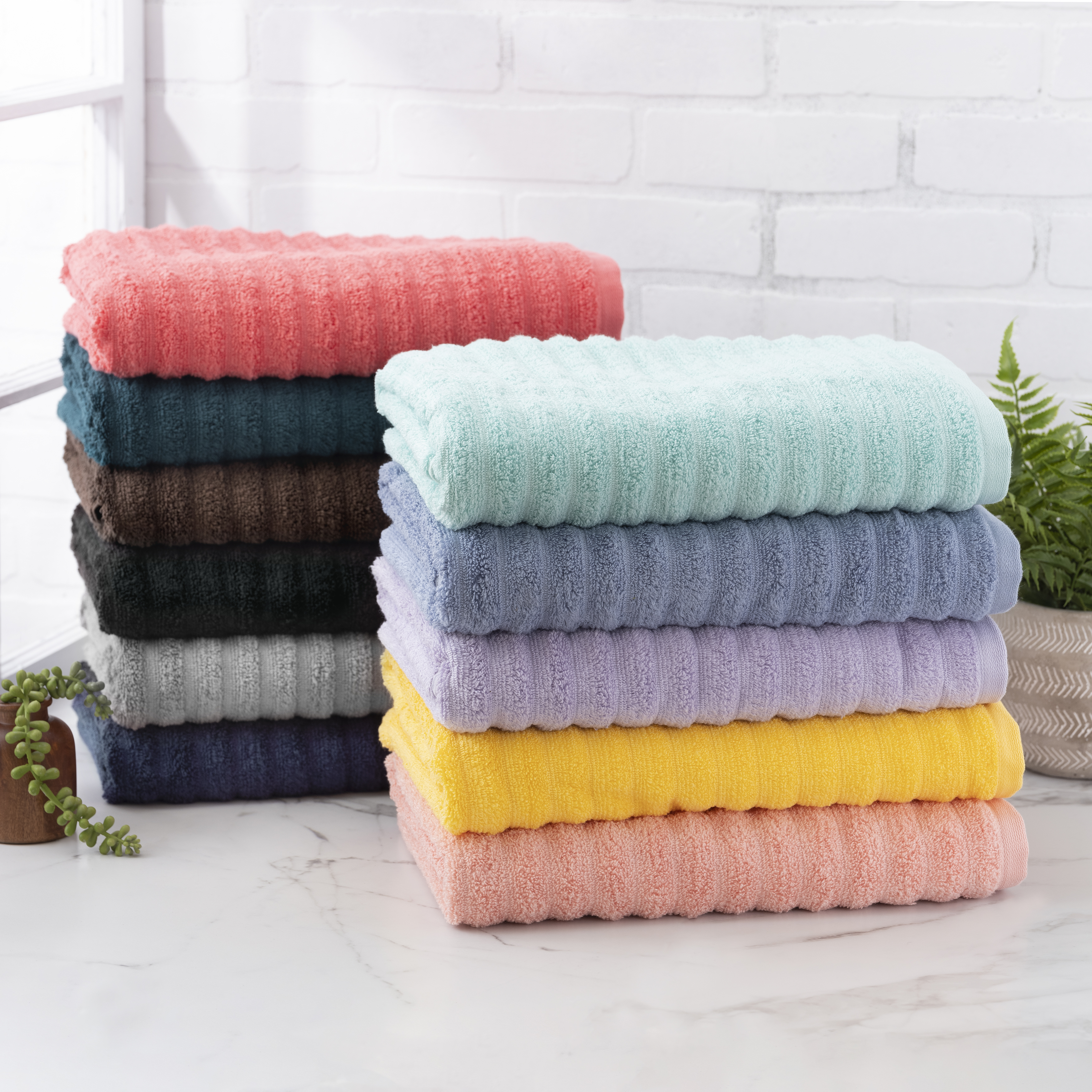 Mainstays Performance 6-Piece Towel set, Textured Grey Flannel - image 3 of 7
